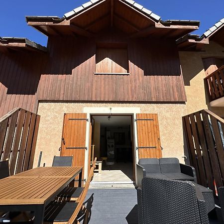 Apartamento T3 Au Plan D'Eau D'Embrun Avec Garage Et Terrasse Exterior foto