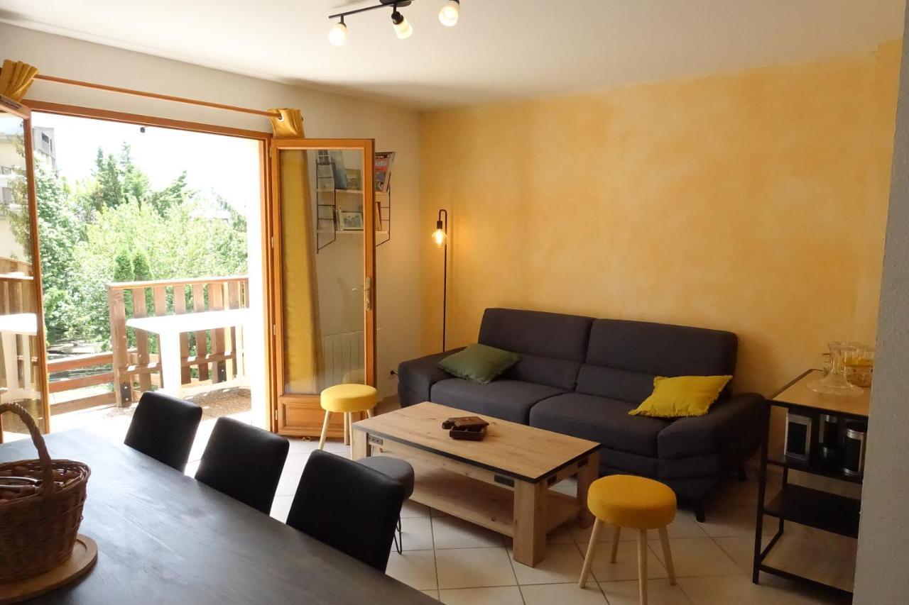Apartamento T3 Au Plan D'Eau D'Embrun Avec Garage Et Terrasse Exterior foto