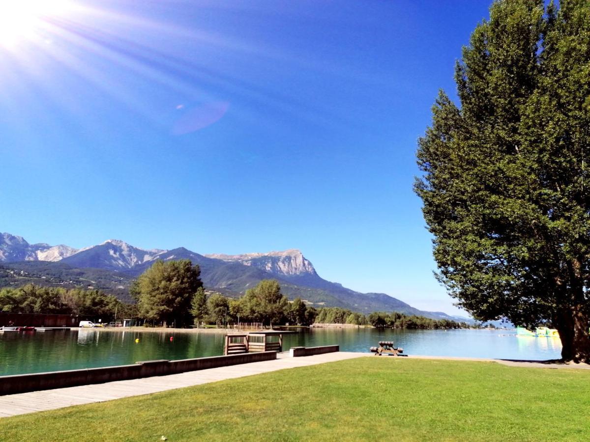 Apartamento T3 Au Plan D'Eau D'Embrun Avec Garage Et Terrasse Exterior foto